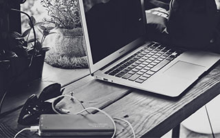 aoa体育体育网页版入口-上海绿地申花抵达昆明备战下赛季3名U23球员有望发挥作用，上海绿地申花足球俱乐部