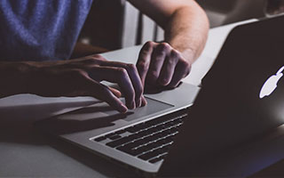 aoa体育体育官方入口-阿尔艾因全队士气高昂，冲击世俱杯更高荣誉