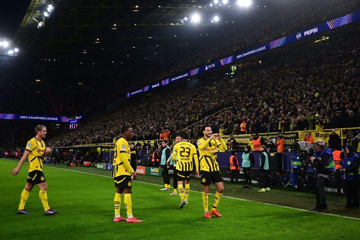 aoa体育体育直播-多特蒙德连续取胜，球队状态回勇，冲击榜首的简单介绍