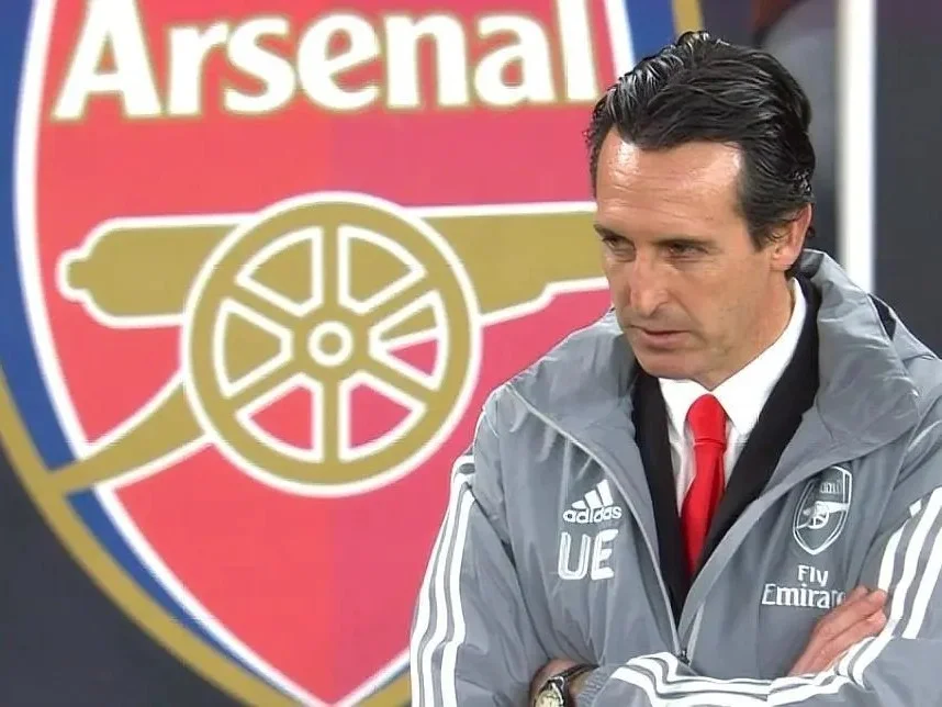 阿森纳逼平法兰克福，艰难保持场上不败