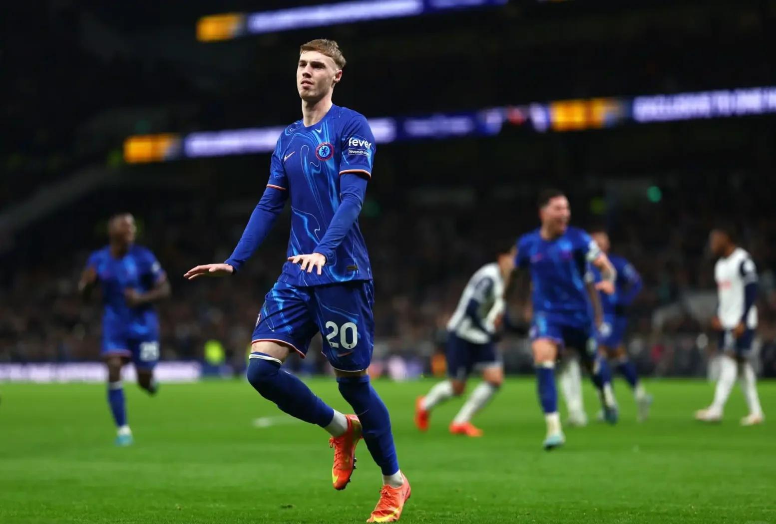 帕尔梅拉斯主场优势明显,球迷期待逆转奇迹 帕尔梅拉斯主场优势明显,球迷期待逆转奇迹