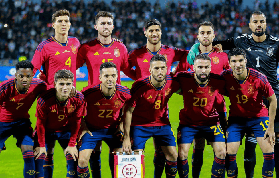 aoa体育体育登录-西雅图海湾者主帅强调团队配合，迎战欧洲劲旅