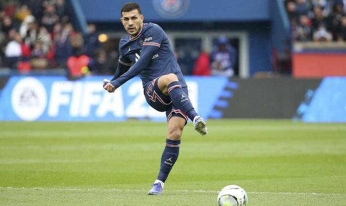 aoa体育-尤文图斯球员维纳尔杜姆获得首发机会