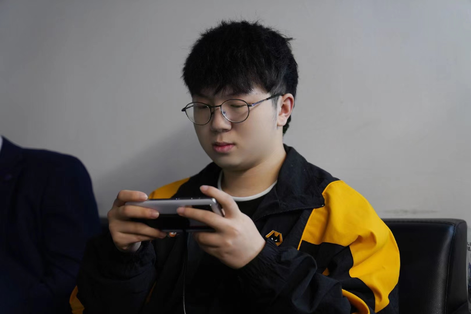 浙江狼队遇失利,努力寻找突破口 浙江狼队遇失利,努力寻找突破口