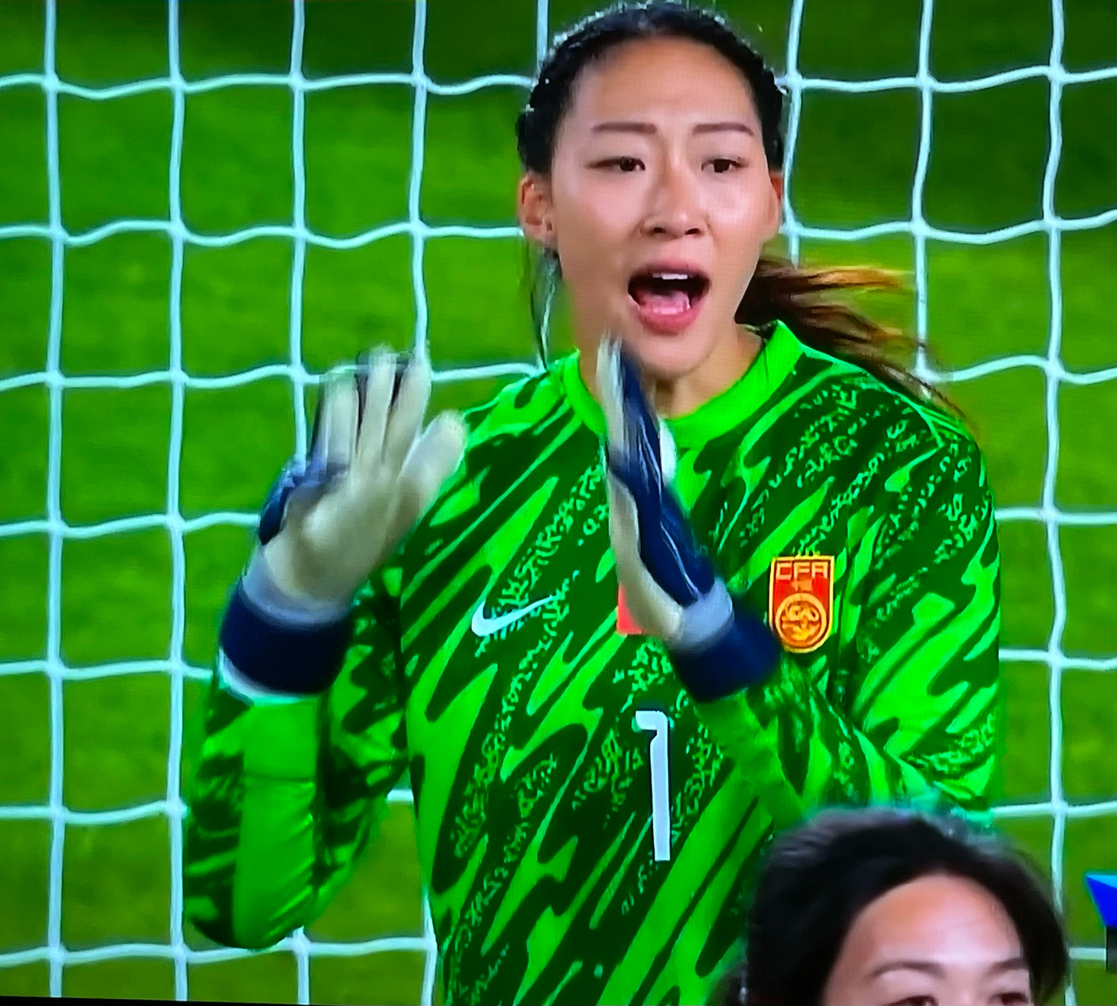 中国女足连败持续,球员心态脆弱备战凶险 中国女足连败持续,球员心态脆弱备战凶险