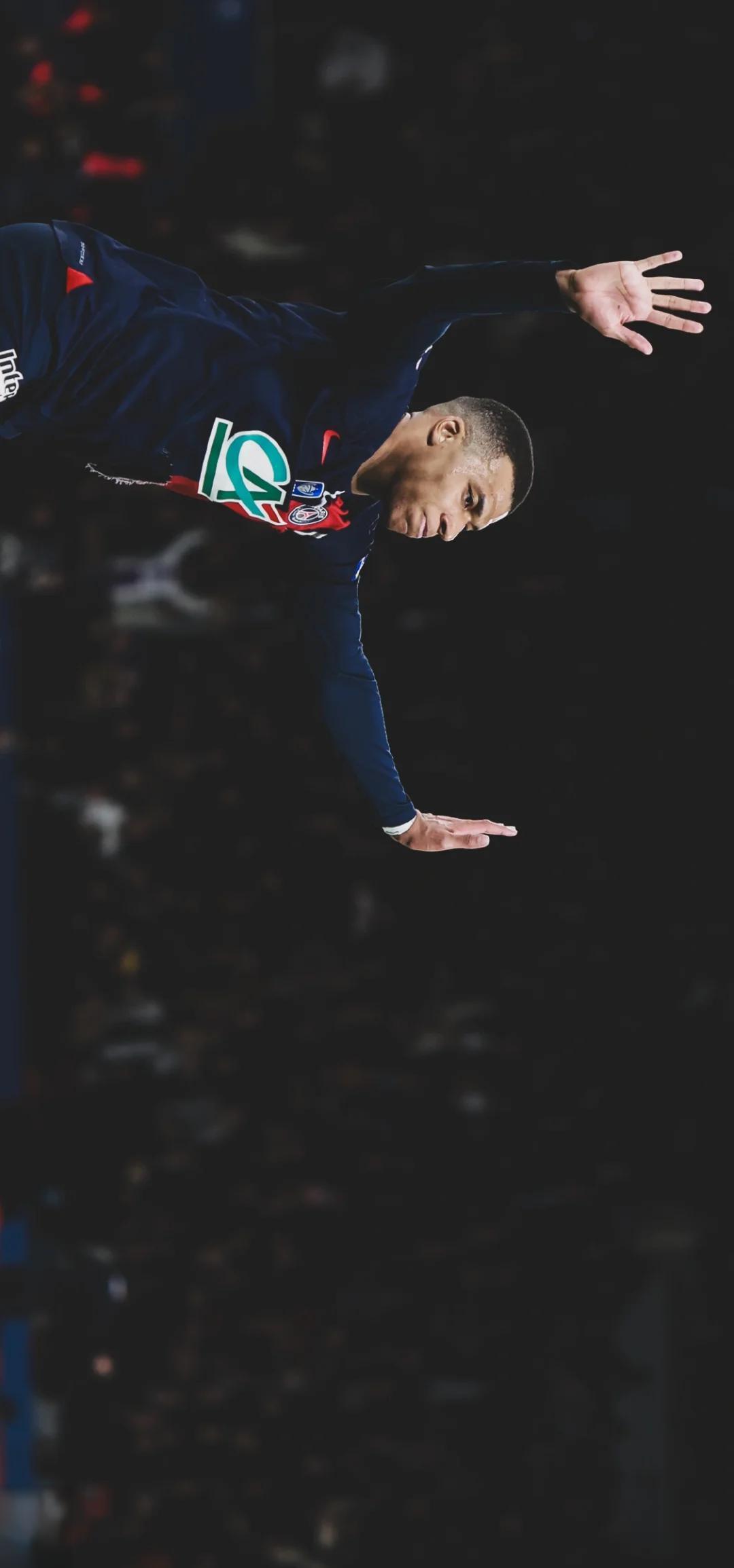 包含巴黎圣日耳曼前锋状态神勇,成为焦点人物的词条 包含巴黎圣日耳曼前锋状态神勇,成为焦点人物的词条