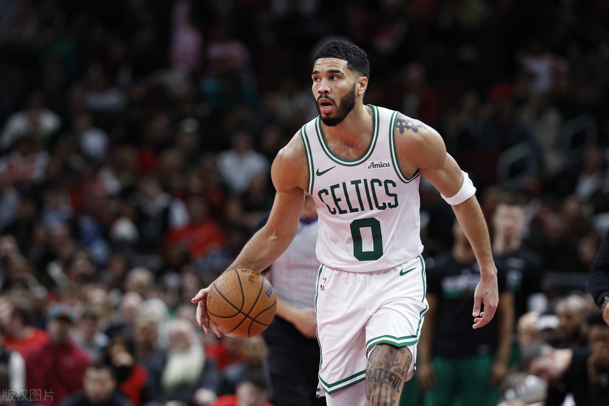 关于凯尔特人队逆转公牛队,展现强大实力的信息 关于凯尔特人队逆转公牛队,展现强大实力的信息