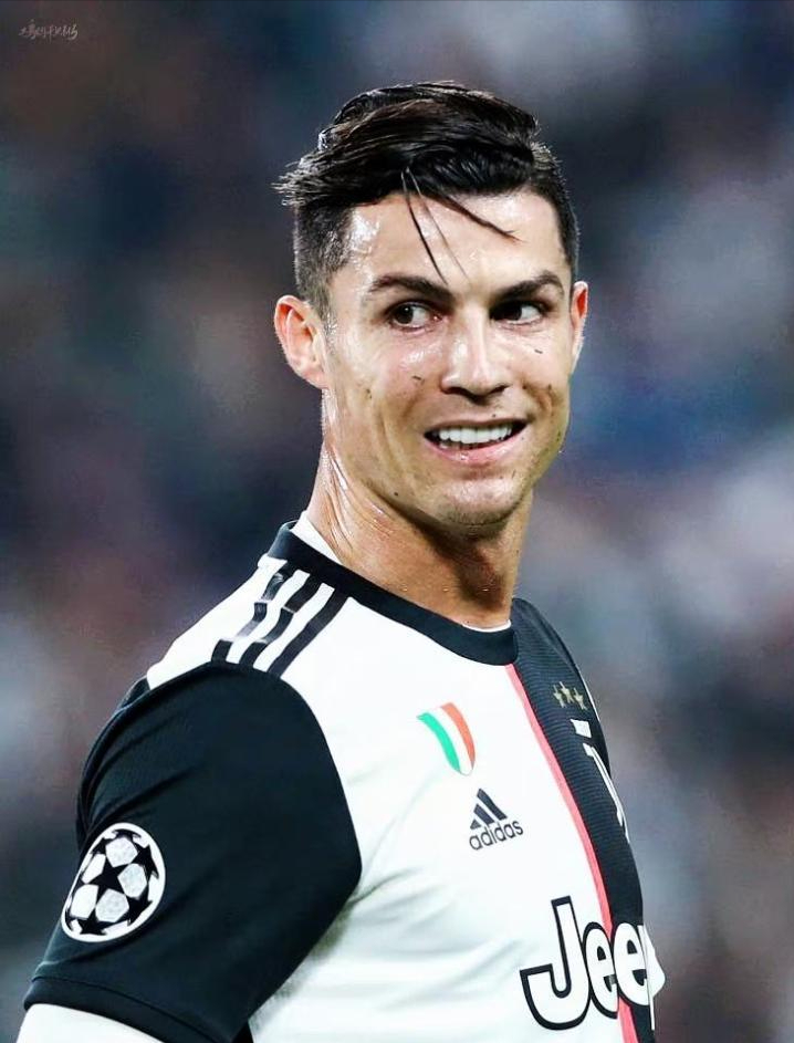 C罗即将签约尤文图斯!皇马一线队先手官急聚会商讨转会 C罗即将签约尤文图斯!皇马一线队先手官急聚会商讨转会