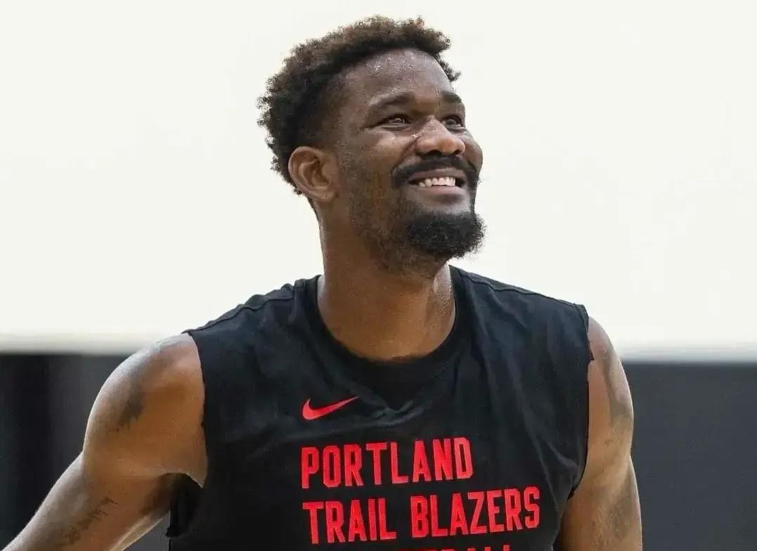 快船客场力克开拓者保持领先 快船客场力克开拓者保持领先