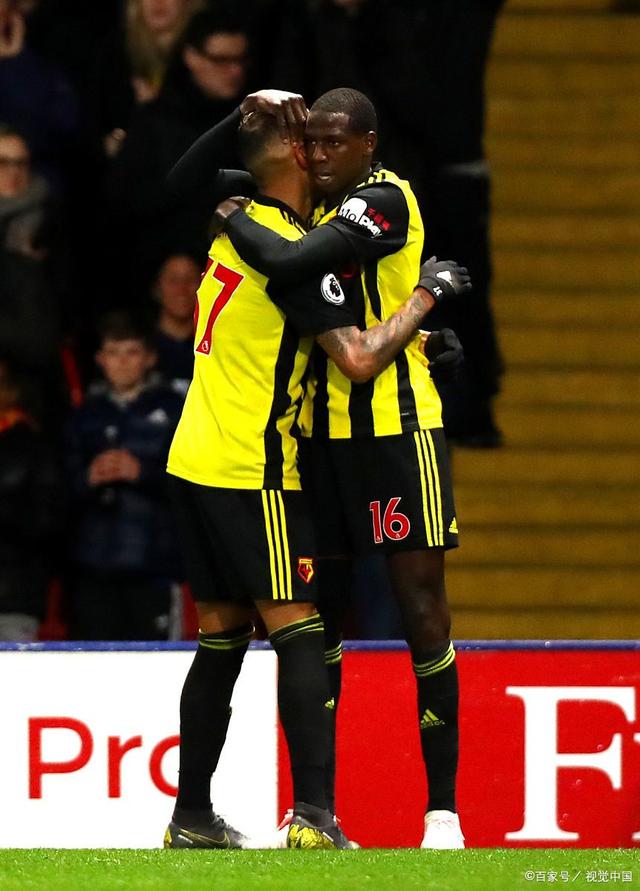 包含沃特福德后防表现稳定,多次阻挡对手进攻的词条 包含沃特福德后防表现稳定,多次阻挡对手进攻的词条